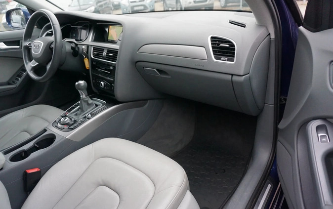 Audi A4 cena 42900 przebieg: 302000, rok produkcji 2014 z Resko małe 277